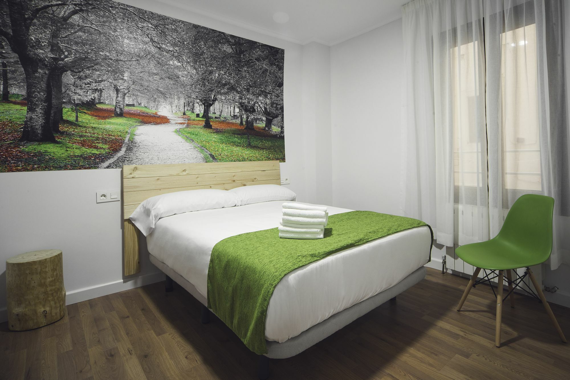 Casual Serantes Guest house
